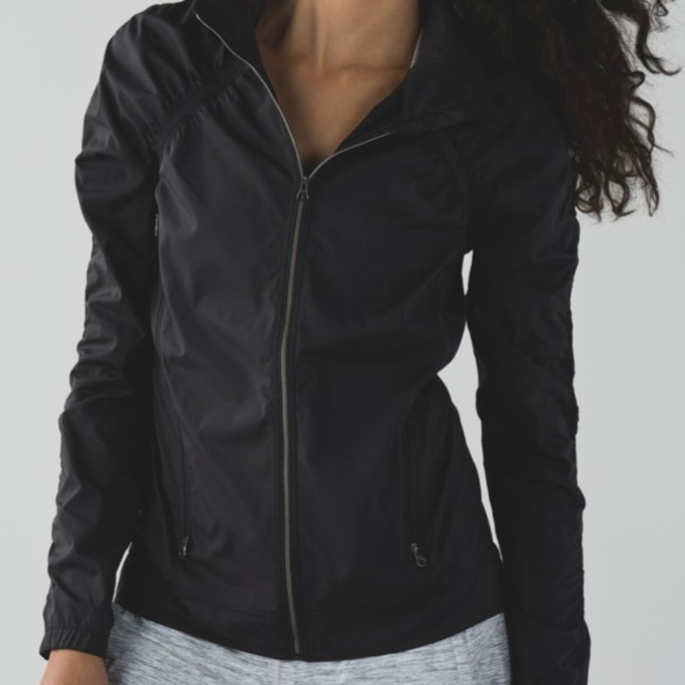 lululemon Gather and Sprint Jacket